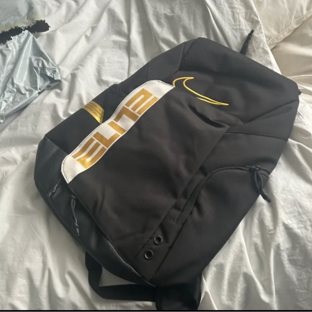 Nike elite backpack